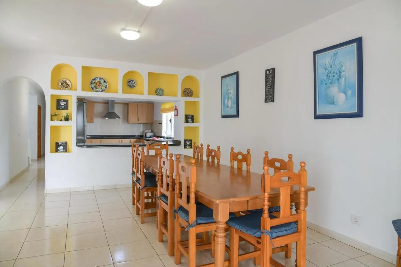 Casa Blanca Villa Tias